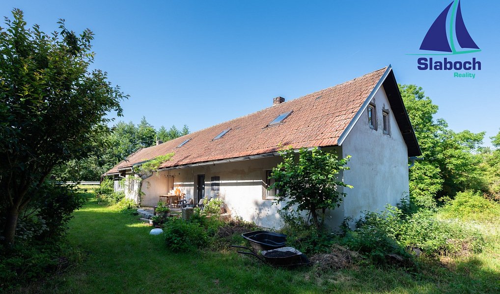 Prodej domu 285 m² s pozemkem 7 546 m², Krupá – náhled fotky 23