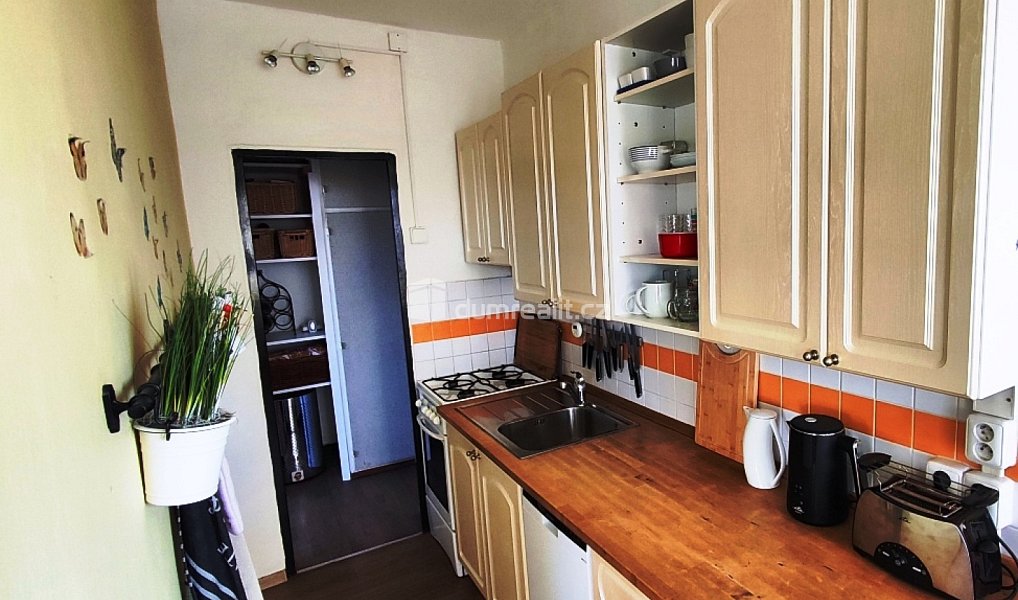 Prodej bytu 3+1 73 m², Praha – náhled fotky 8