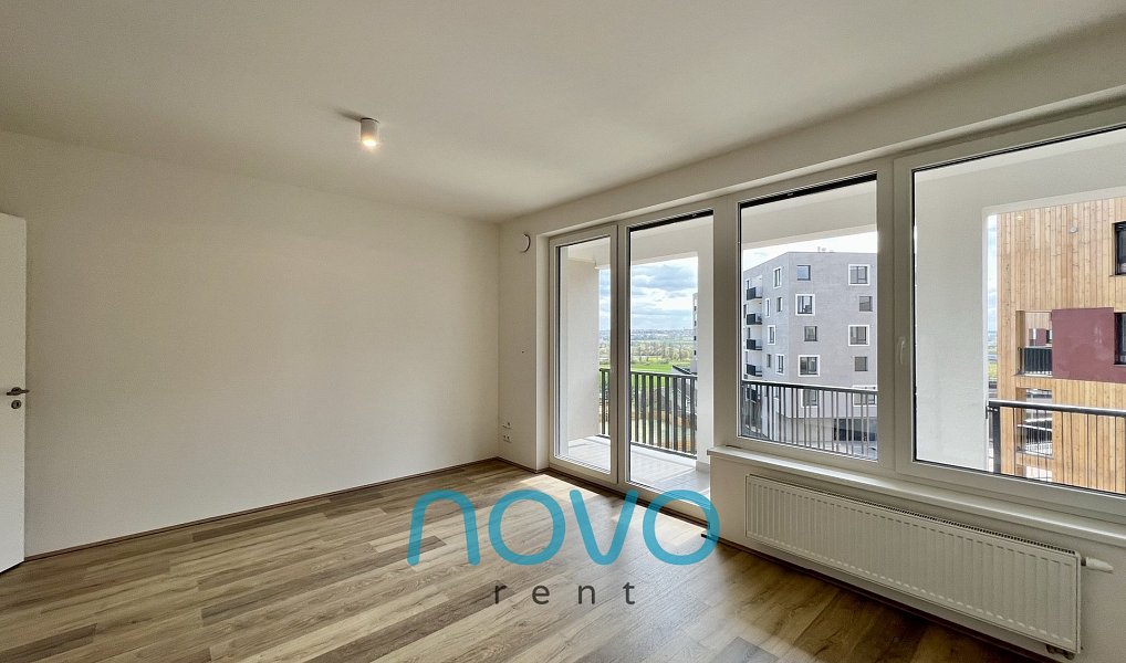 Pronájem bytu 1+kk 34 m², Praha – náhled fotky 4