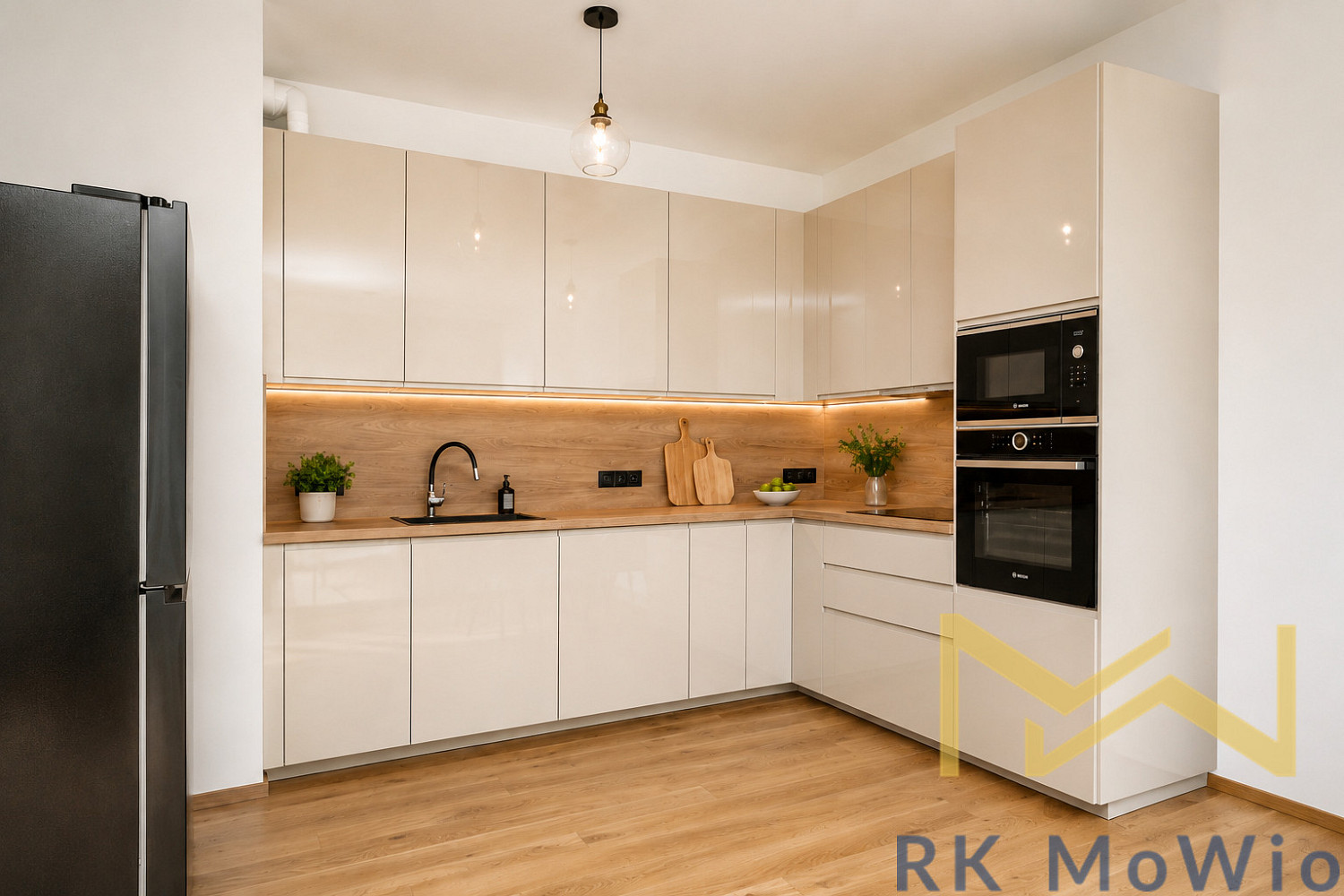 Pronájem bytu 3+kk 83 m²