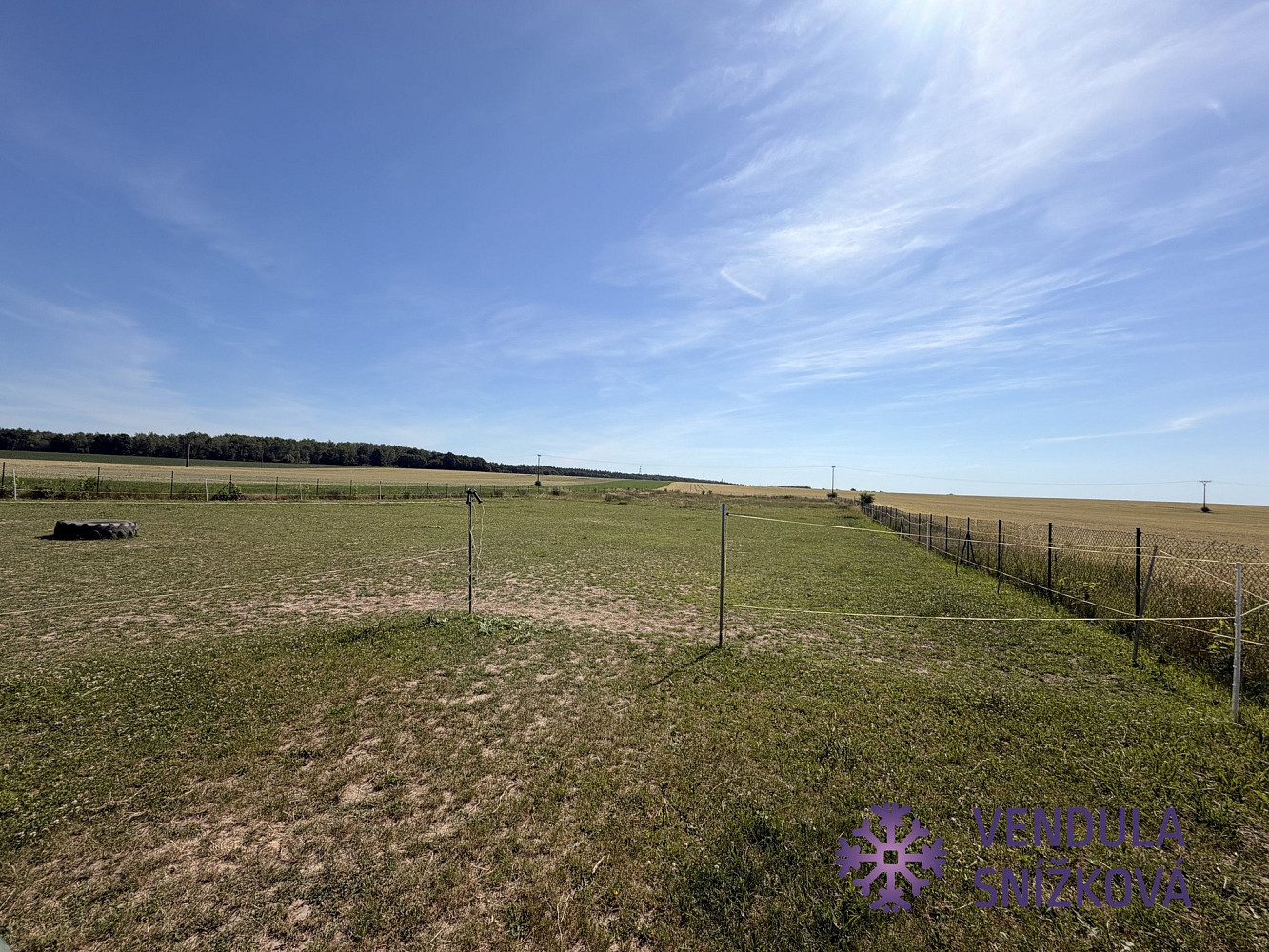 Prodej pole 5 343 m²