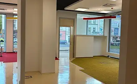 Pronájem obchodních prostor 178 m², Špitálské náměstí, Ústí nad Labem - Ústí nad Labem-centrum