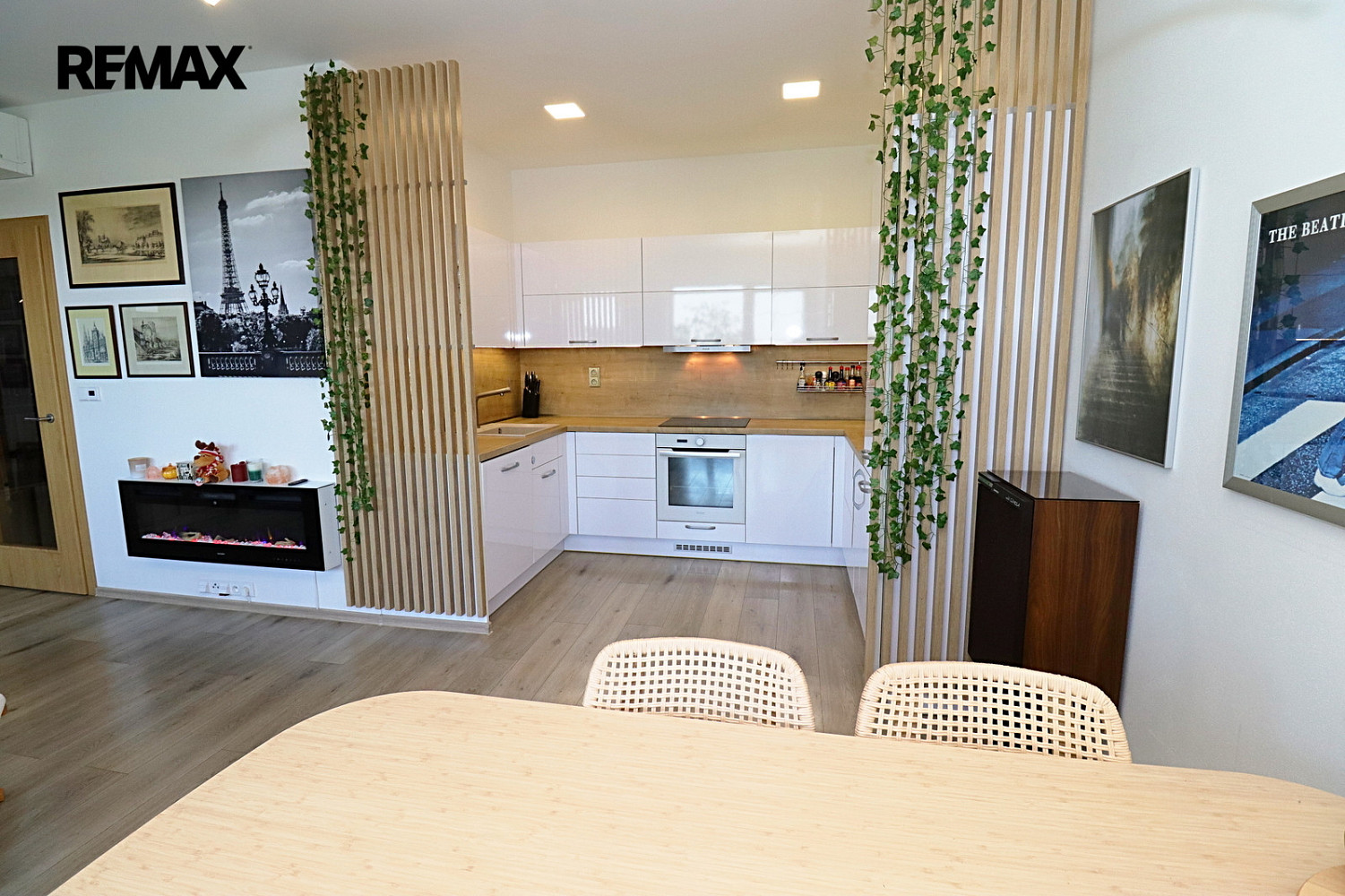 Prodej bytu 4+kk 93 m²