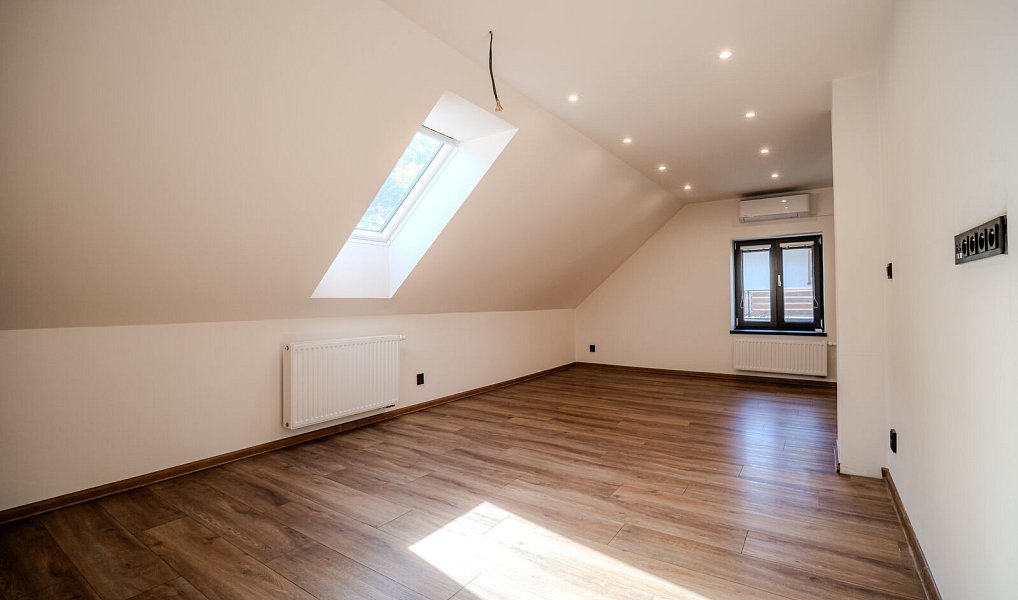 Prodej domu 138 m² s pozemkem 197 m², Dlouhomilov – náhled fotky 26