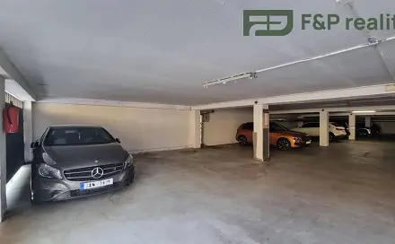 Prodej ostatní Garážové stání, 12m2, Praha, Praha 10, Strašnice, Pod altánem, Praha 10 - Strašnice