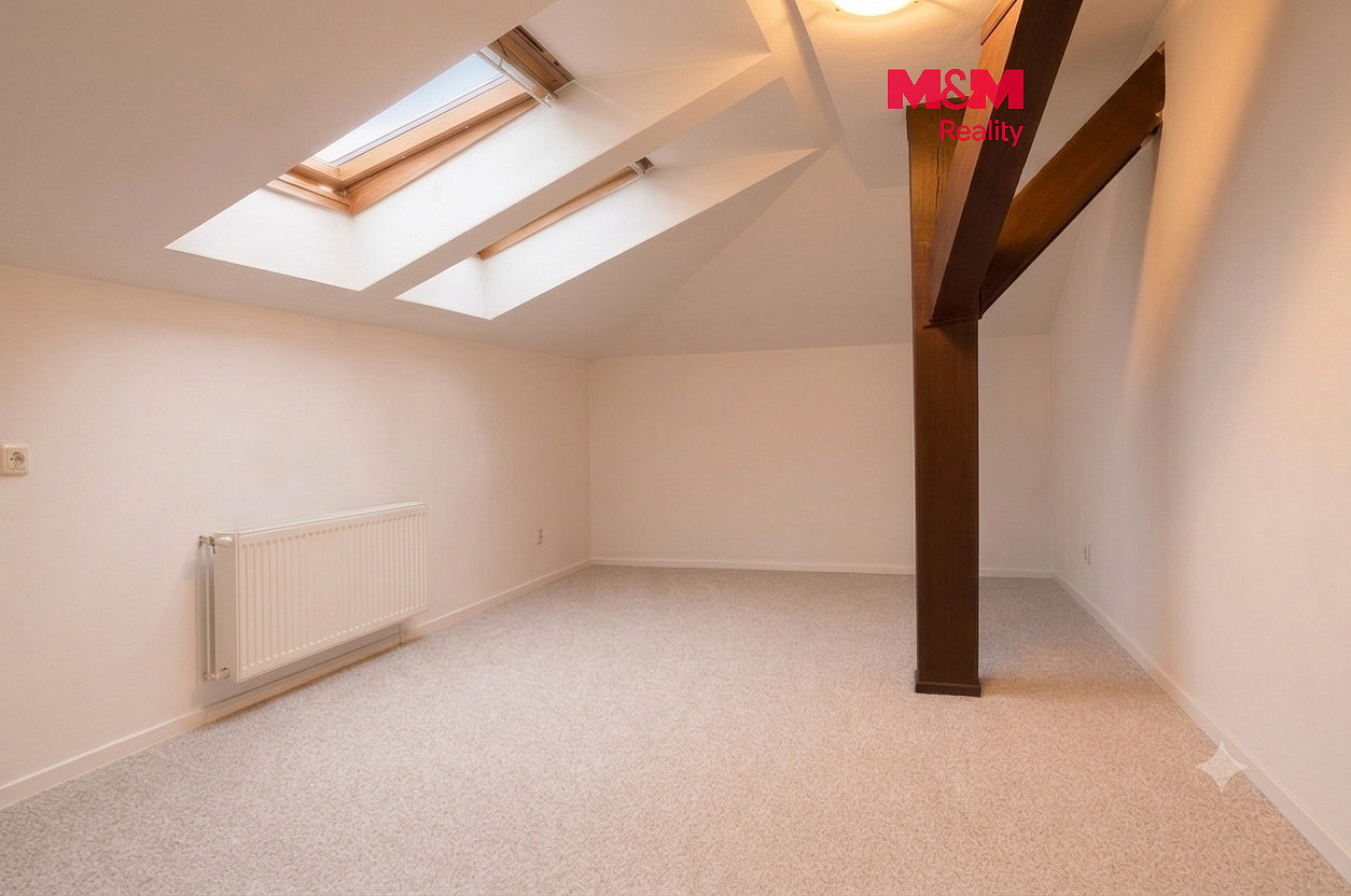 Pronájem bytu 3+kk 65 m²
