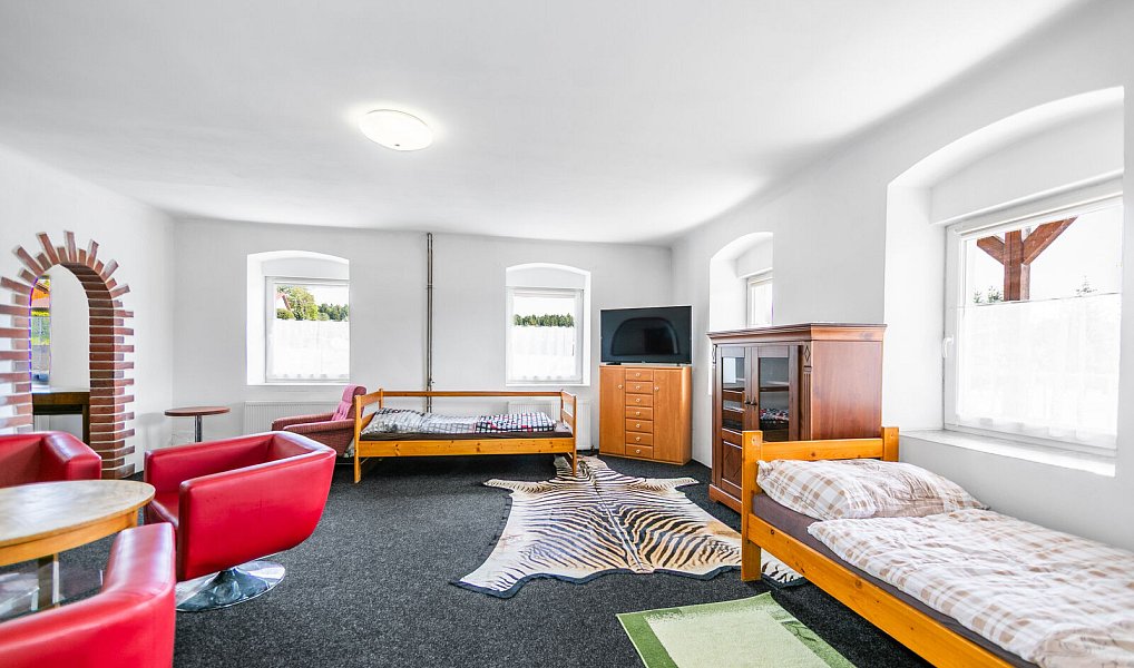 Prodej domu 120 m² s pozemkem 554 m², Teplá – náhled fotky 10