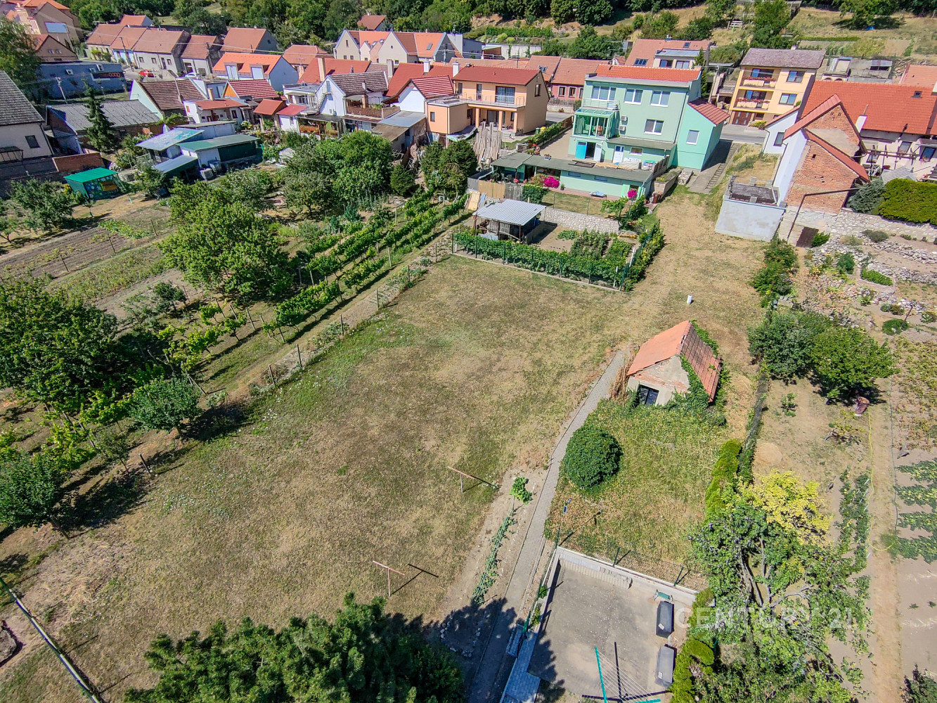 Prodej stavebního pozemku 576 m² – fotografie 3