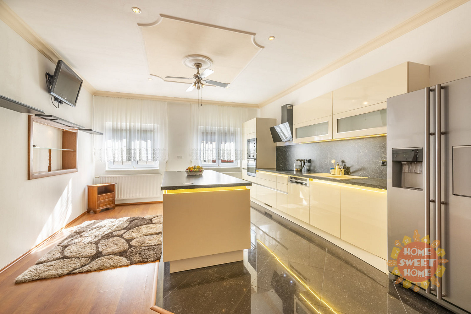 Prodej domu 320 m² s pozemkem 400 m², Praha