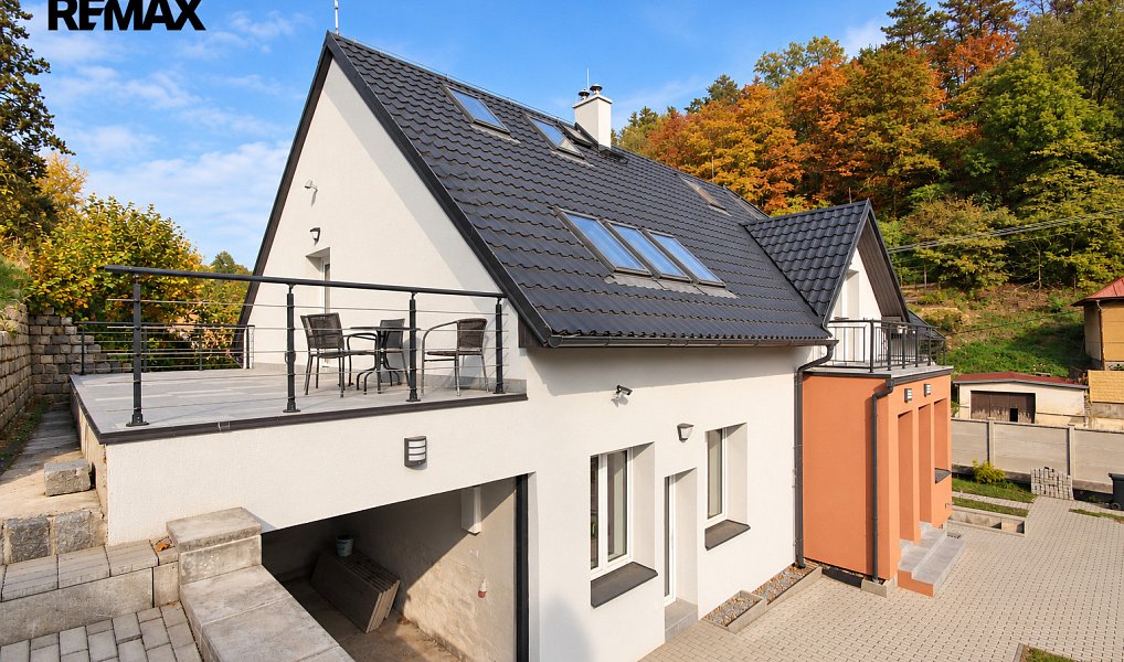 Prodej domu 272 m² s pozemkem 143 m², Jílové u Prahy – náhled fotky 2