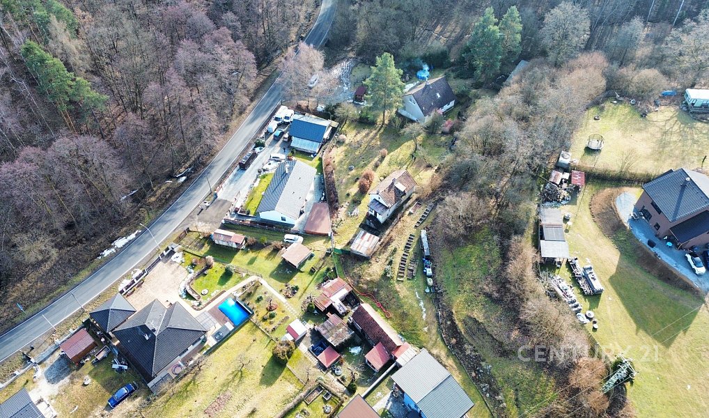 Prodej stavebního pozemku 1 202 m², Týnec nad Sázavou – náhled fotky 3