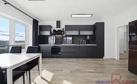 Pronájem bytu 3+kk 83 m²