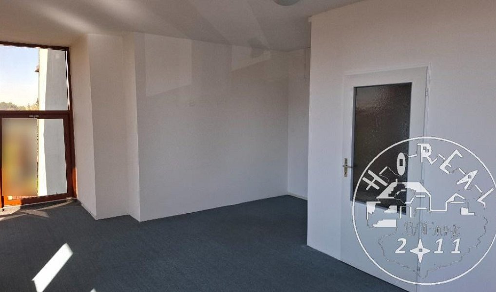 Pronájem obchodních prostor 27 m², Moravské Budějovice – fotka 1 z 6