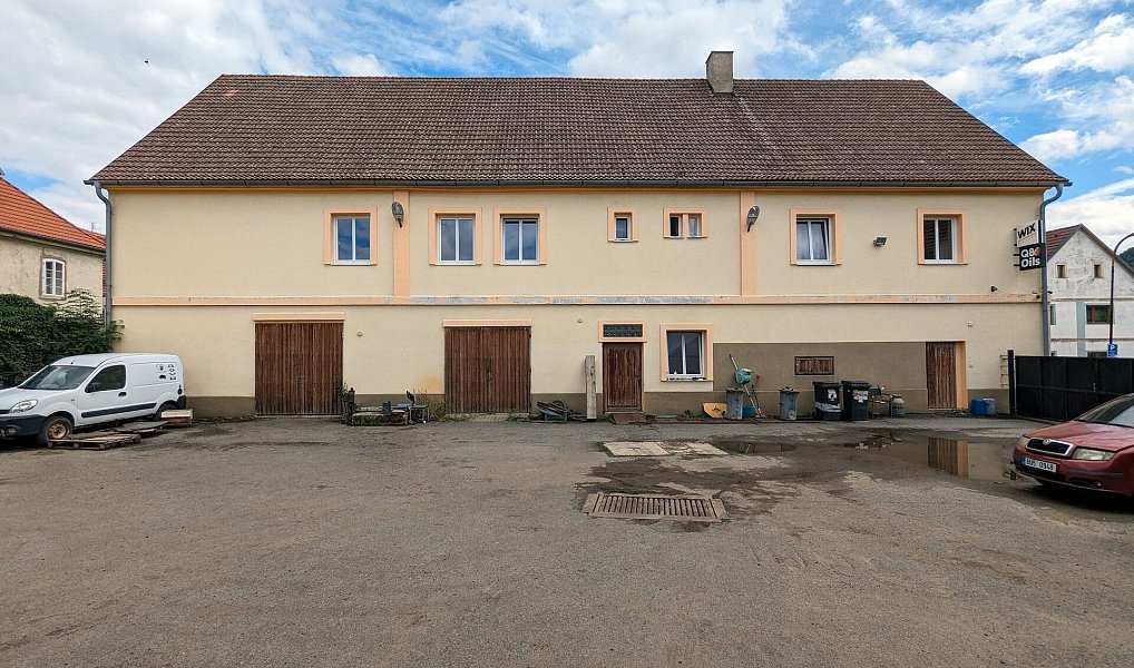 Prodej domu 900 m² s pozemkem 1 315 m², Kravaře – náhled fotky 6