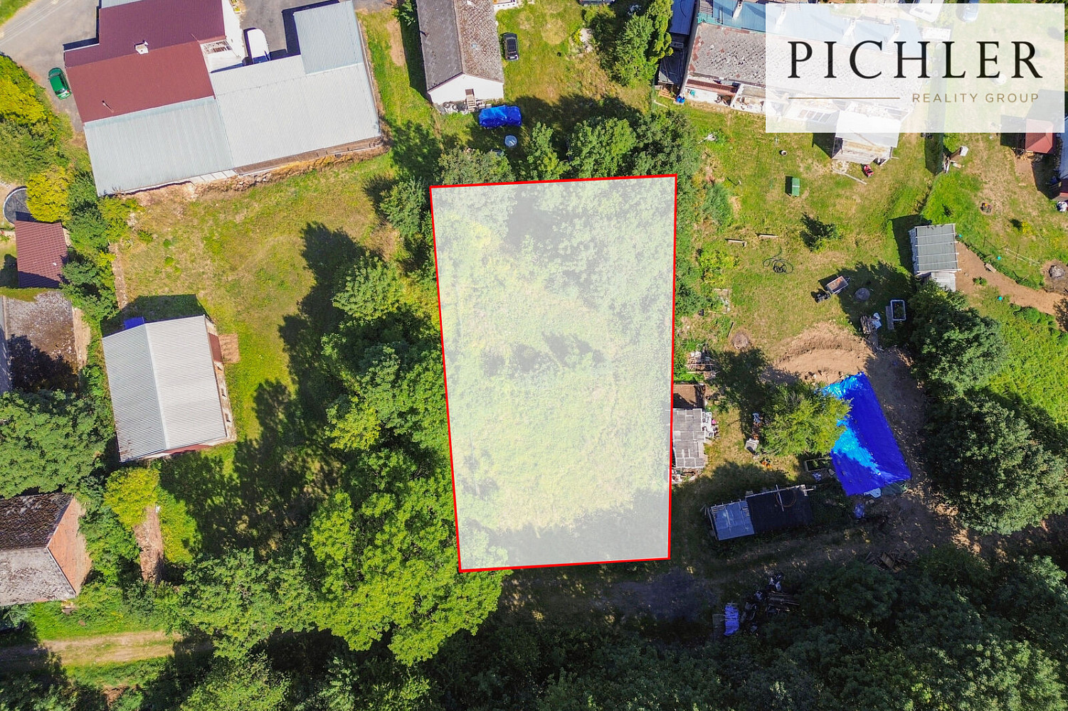 Prodej stavebního pozemku 884 m² – fotografie 3