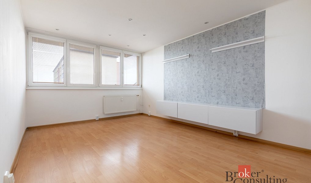 Prodej bytu 3+1 71 m², Opava – náhled fotky 4