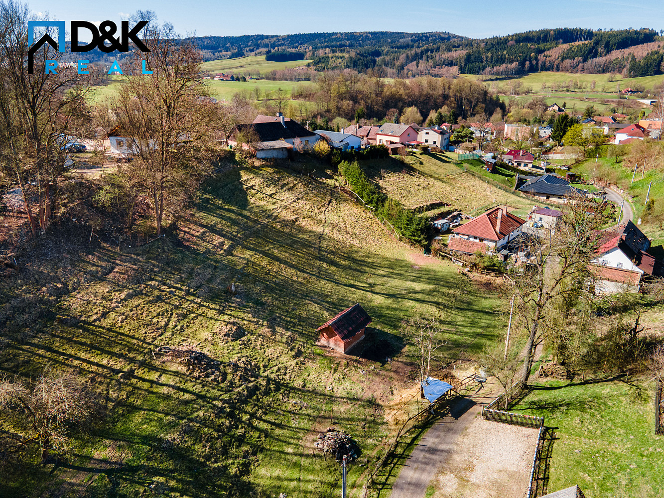 Prodej stavebního pozemku 5 486 m² – fotografie 4