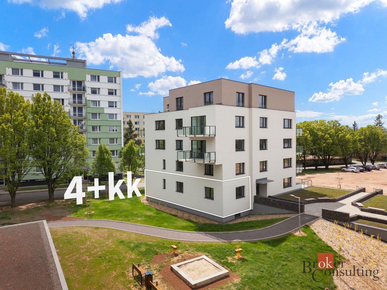 Prodej bytu 4+kk 102 m²