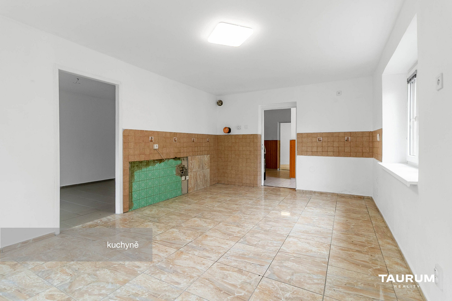 Prodej domu 719 m² s pozemkem 1 481 m² – fotografie 5