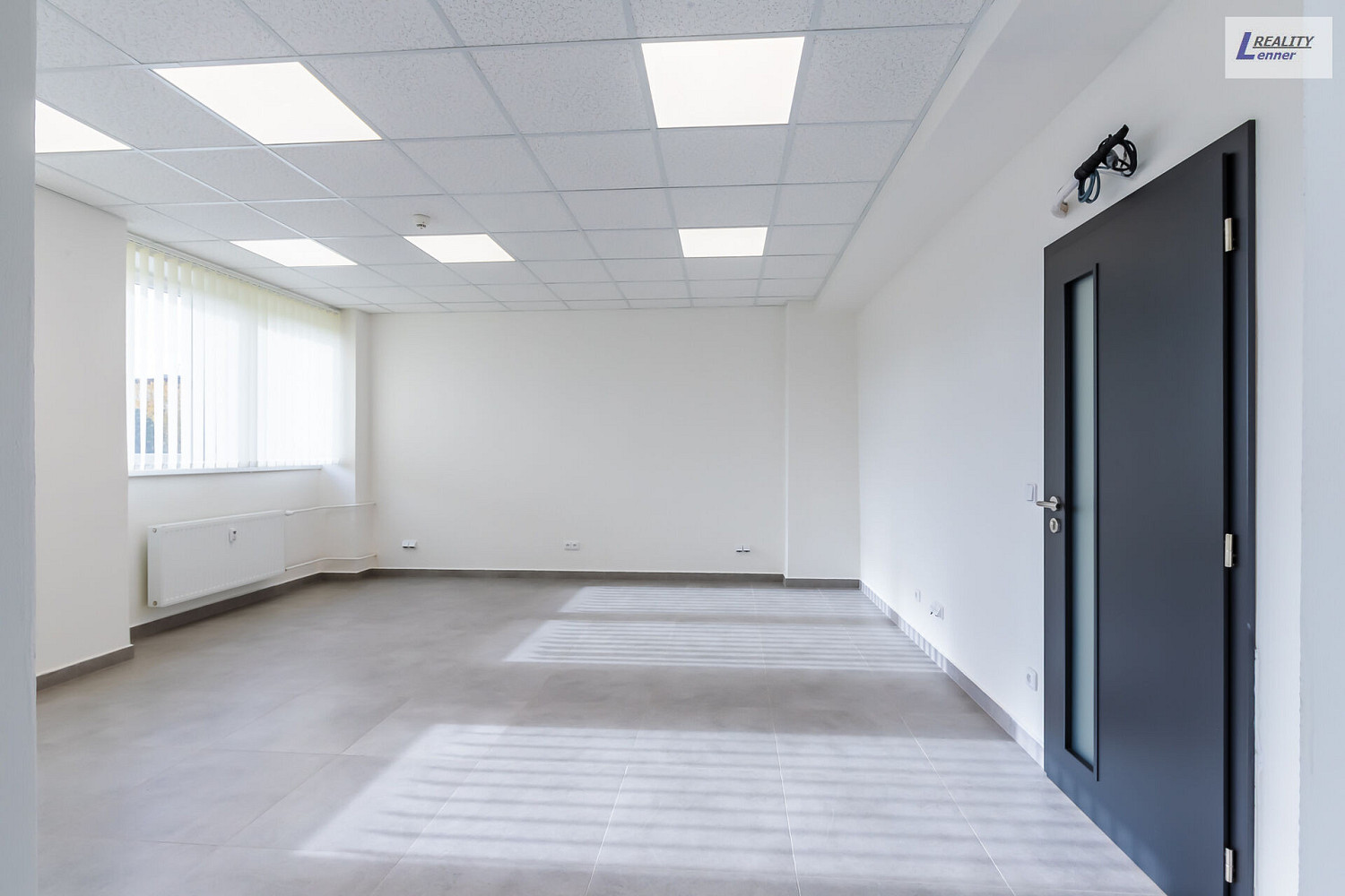 Pronájem kanceláře 160 m²