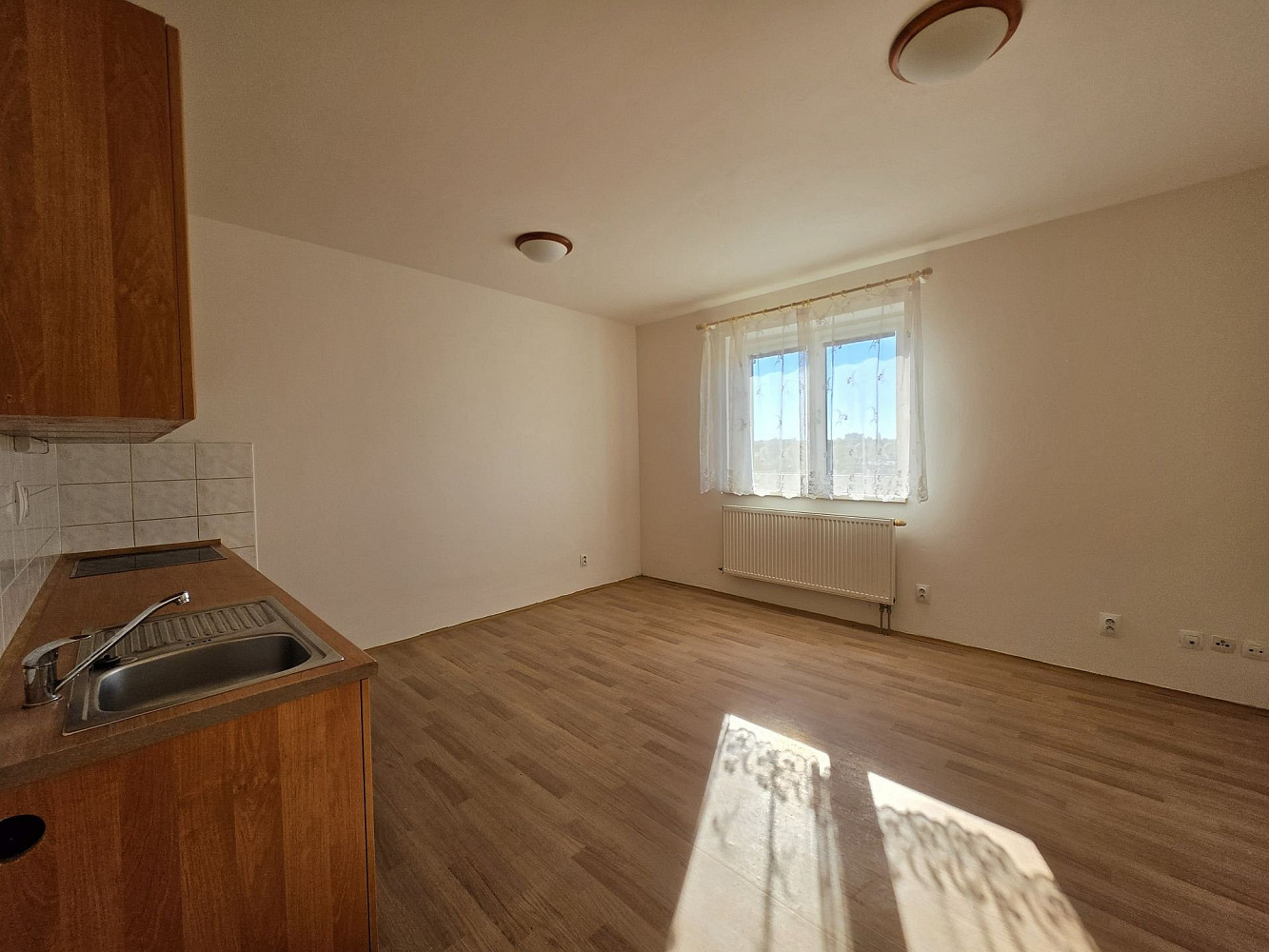 Pronájem bytu 2+kk 42 m² – fotografie 5