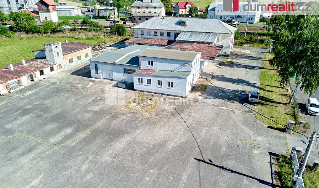 Prodej výrobních prostor 2 500 m², Štědrá – náhled fotky 30