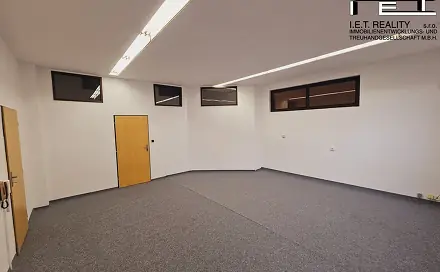 Pronájem kanceláře 300 m², 1. máje, Frýdek-Místek - Místek