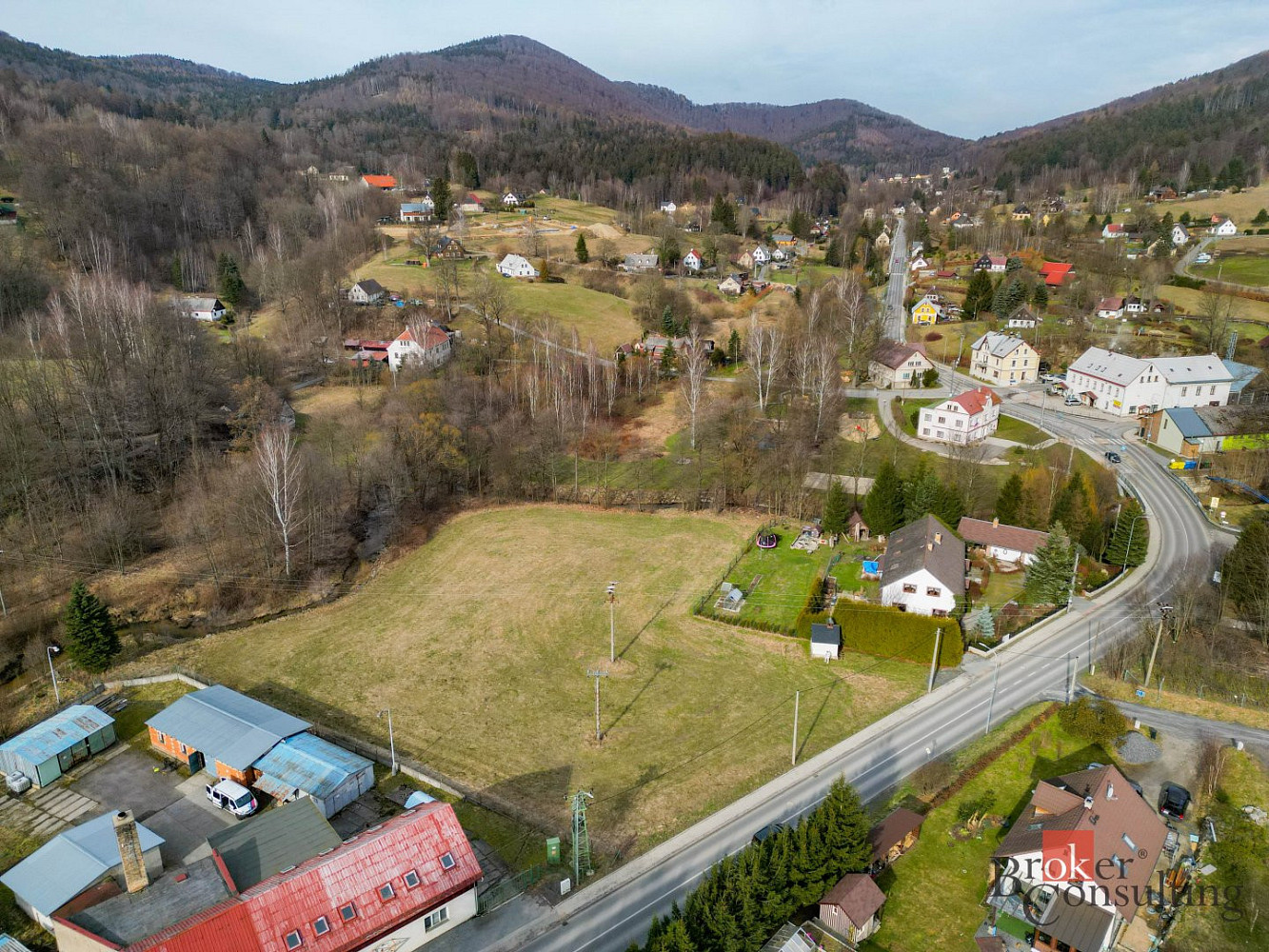 Prodej komerčního pozemku 5 682 m² – fotografie 2