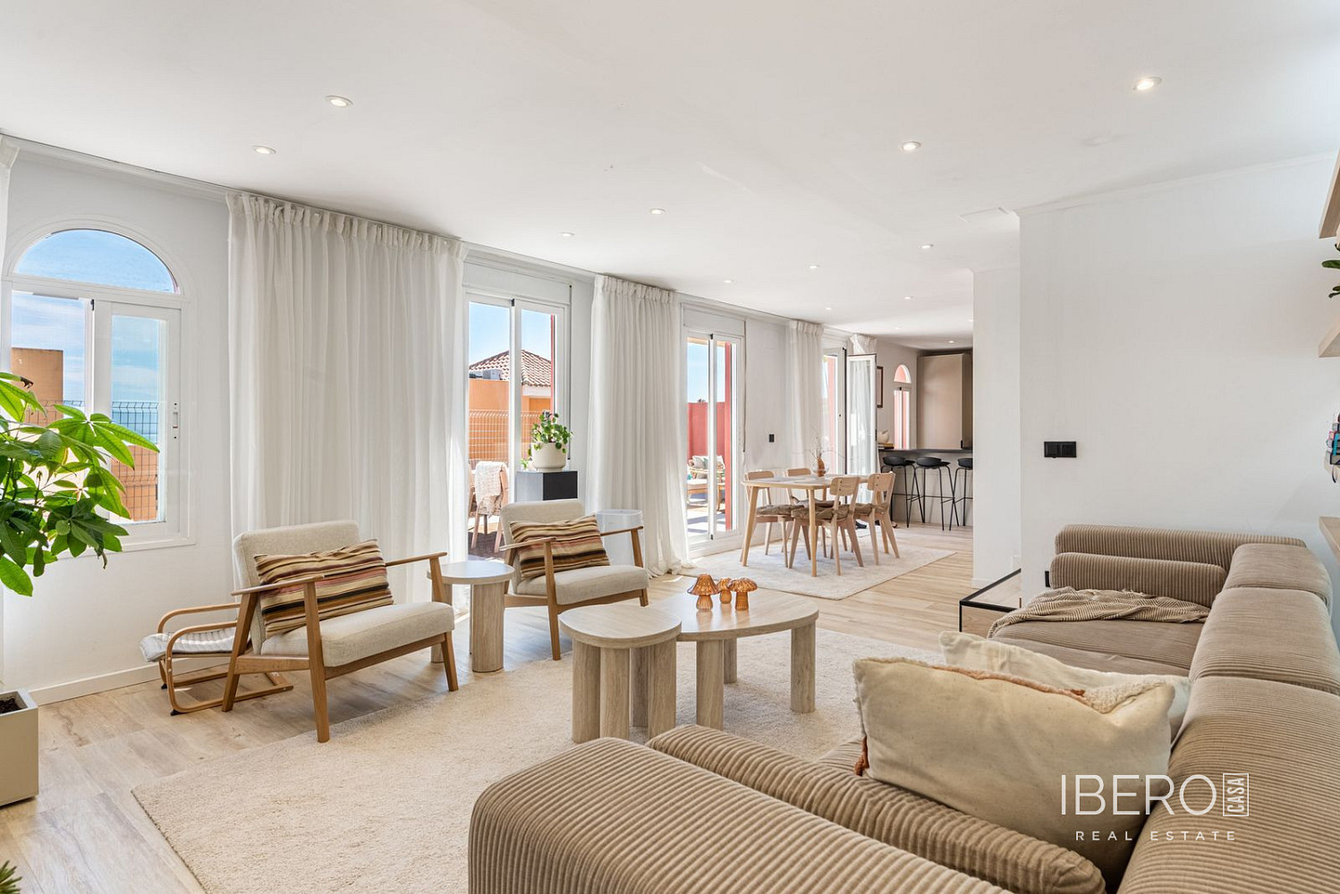 Prodej bytu 3+kk 132 m² — photo 3