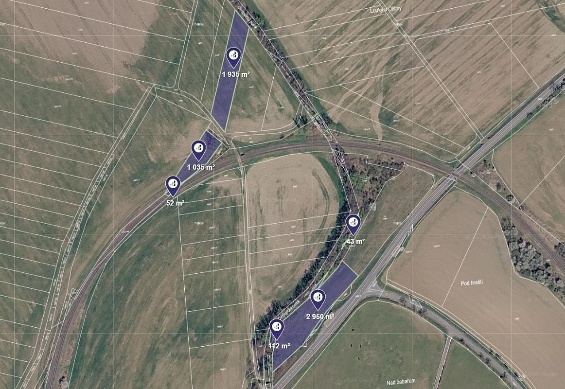 Prodej pole 1 023 m²