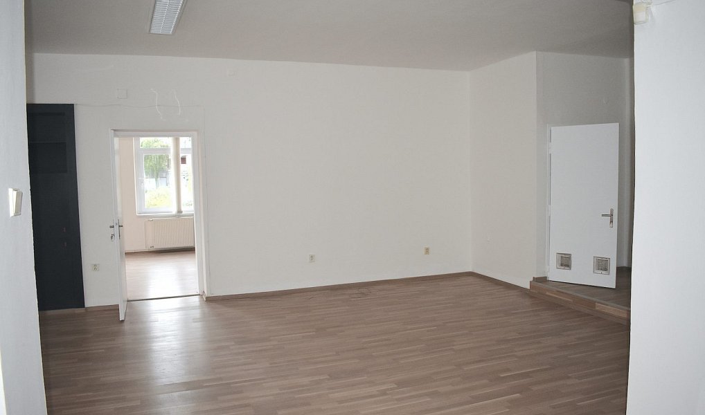 Pronájem kanceláře 51 m², Hovorčovice – náhled fotky 9