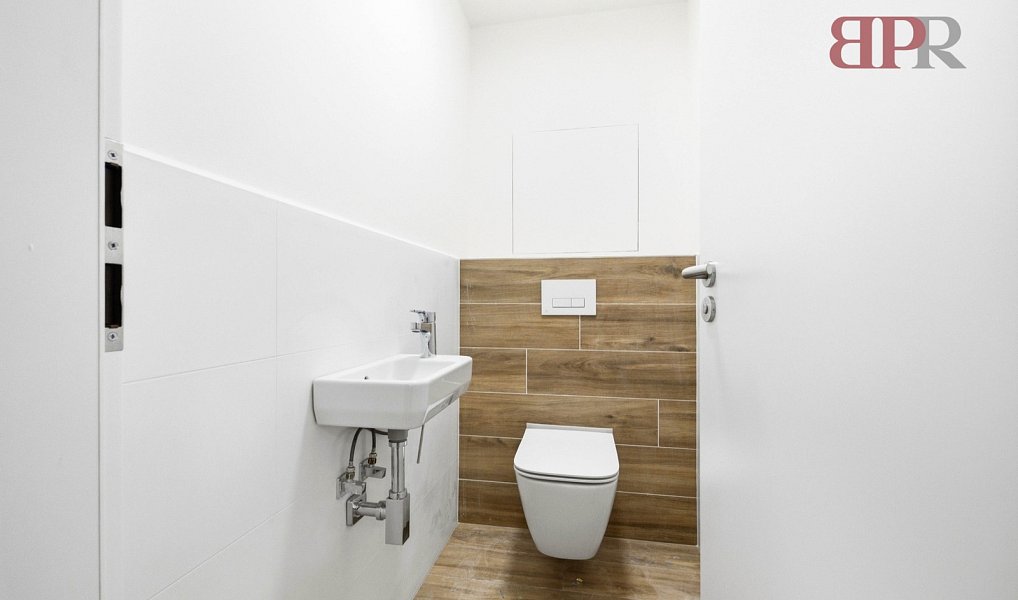 Prodej bytu 3+kk 101 m², Jablonec nad Nisou – náhled fotky 14