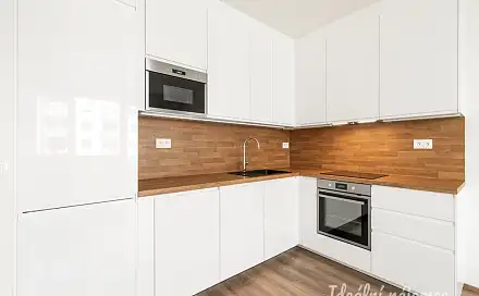 Pronájem bytu 2+kk 50 m²
