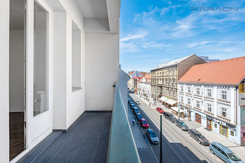 Pronájem bytu 3+kk 110 m² — photo 3