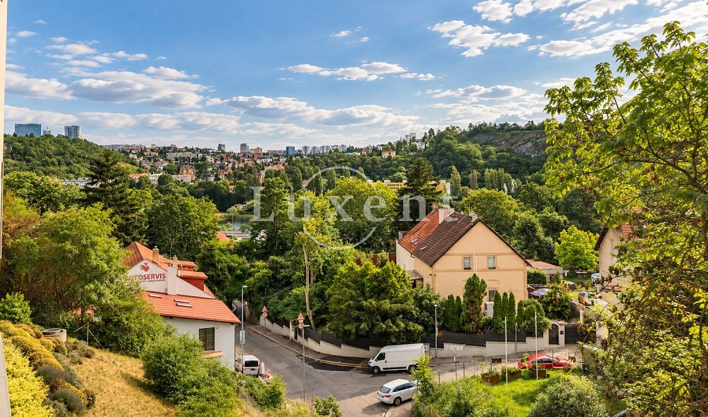 Prodej bytu 2+kk 74 m², Praha – náhled fotky 12