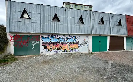 Garáž v blízkosti sídliště, Blansko