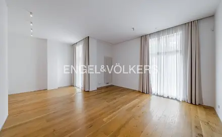 Pronájem bytu 5+kk 184 m²