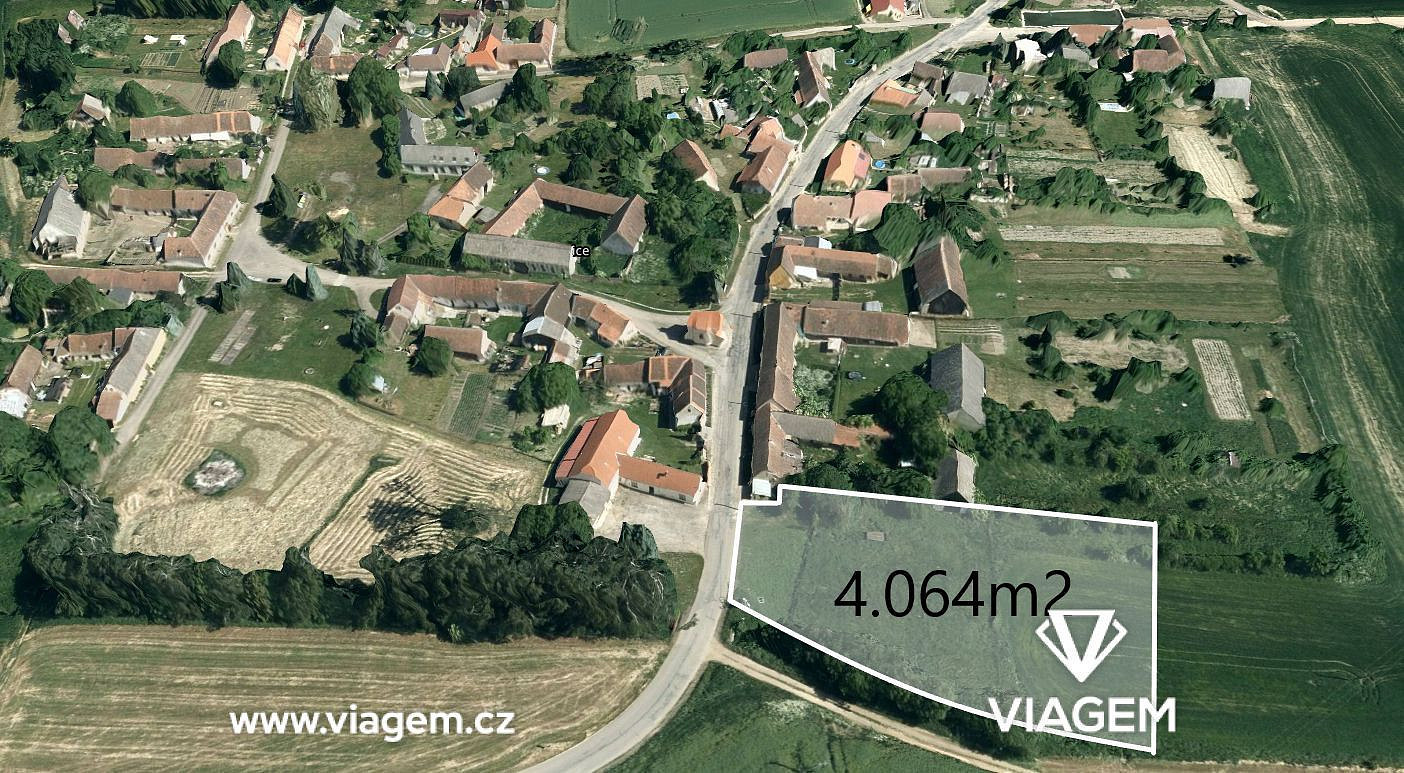 Prodej zahrady 2 032 m²