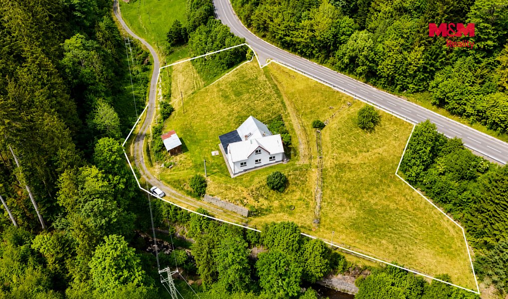 Prodej domu 180 m² s pozemkem 5 082 m², Hutisko-Solanec – náhled fotky 2