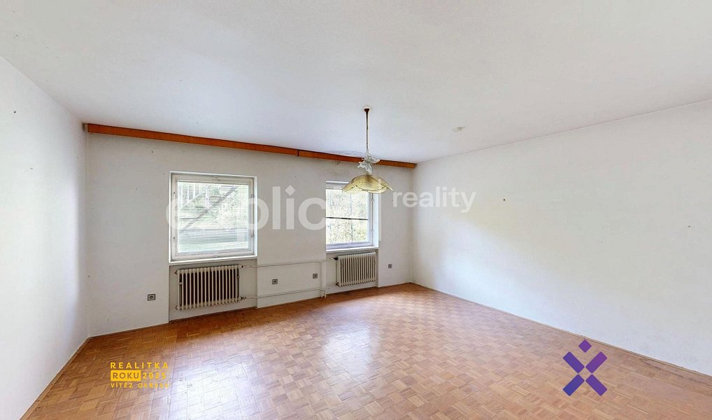Prodej domu 322 m² s pozemkem 1 048 m², Zlín – náhled fotky 9