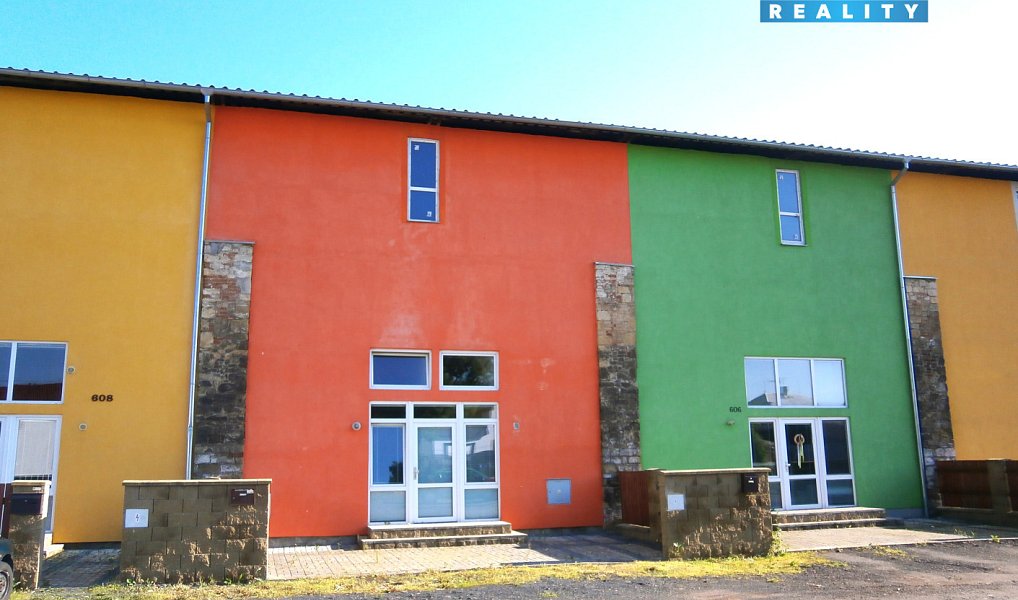Prodej domu 218 m² s pozemkem 279 m², Lenešice – náhled fotky 8