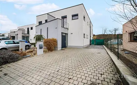 Prodej domu 172 m² s pozemkem 612 m², Hajany, okres Brno-venkov