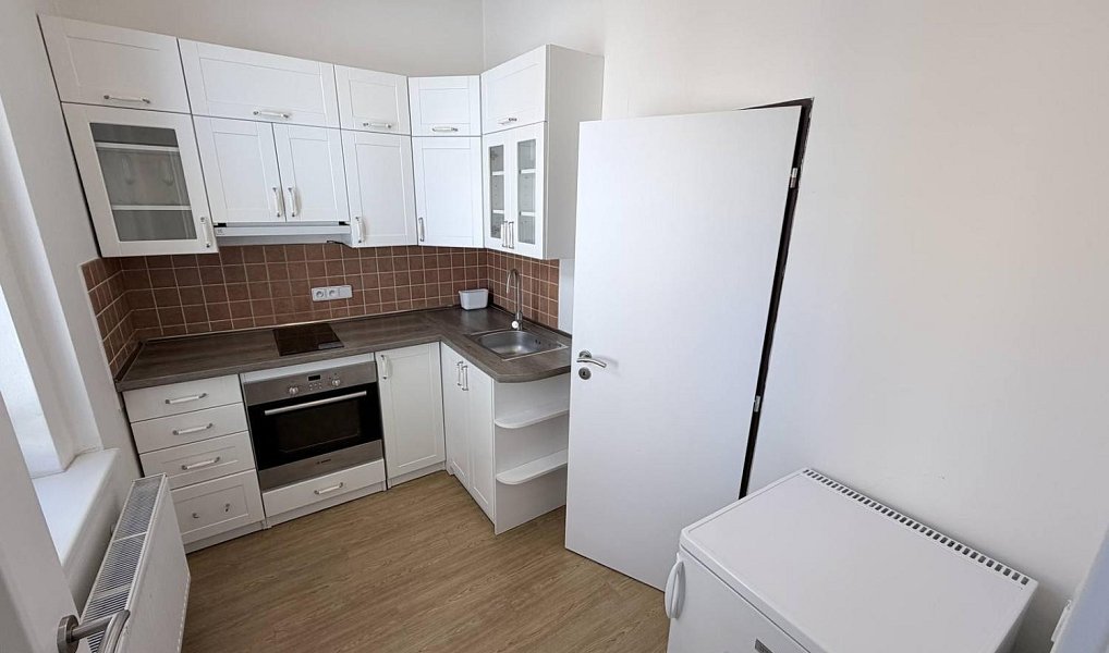 Prodej bytu 2+1 60 m², Praha – náhled fotky 14