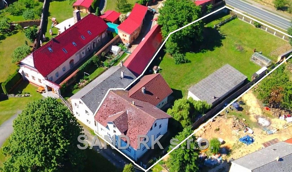 Prodej domu 196 m² s pozemkem 2 016 m², Meclov – náhled fotky 3