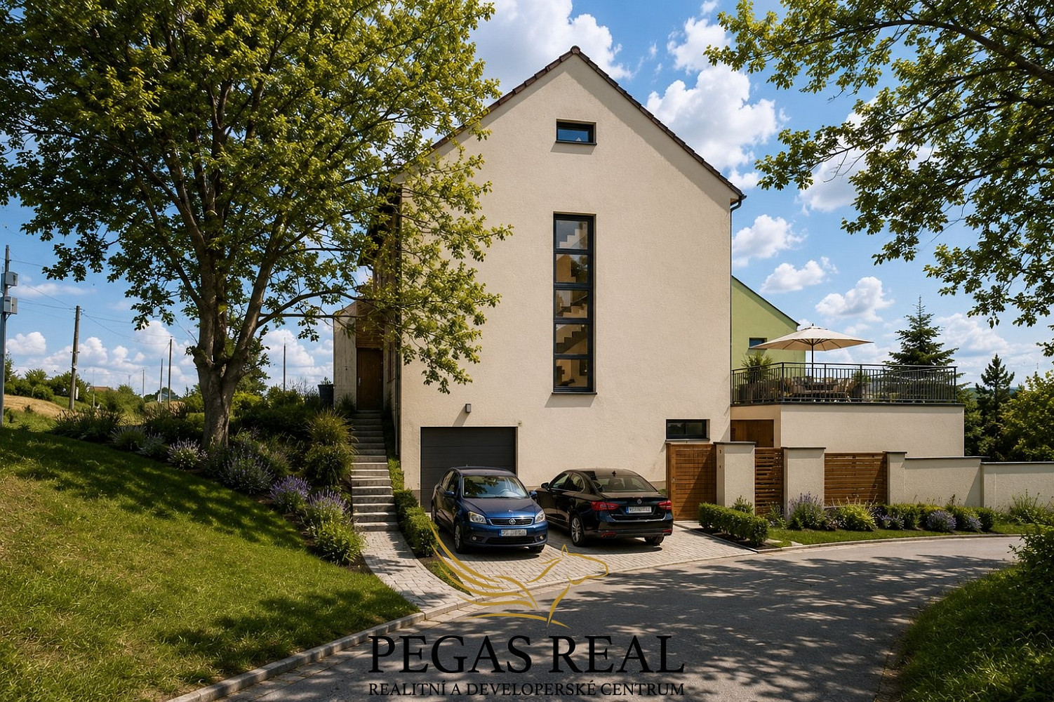 Prodej ubytovacího objektu 300 m² – fotografie 5
