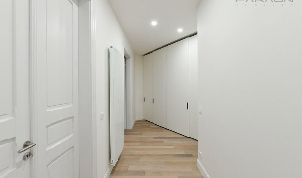 Pronájem bytu 4+kk 118 m², Praha – náhled fotky 21