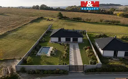 Prodej stavebního pozemku 1 368 m², Načeradec, okres Benešov