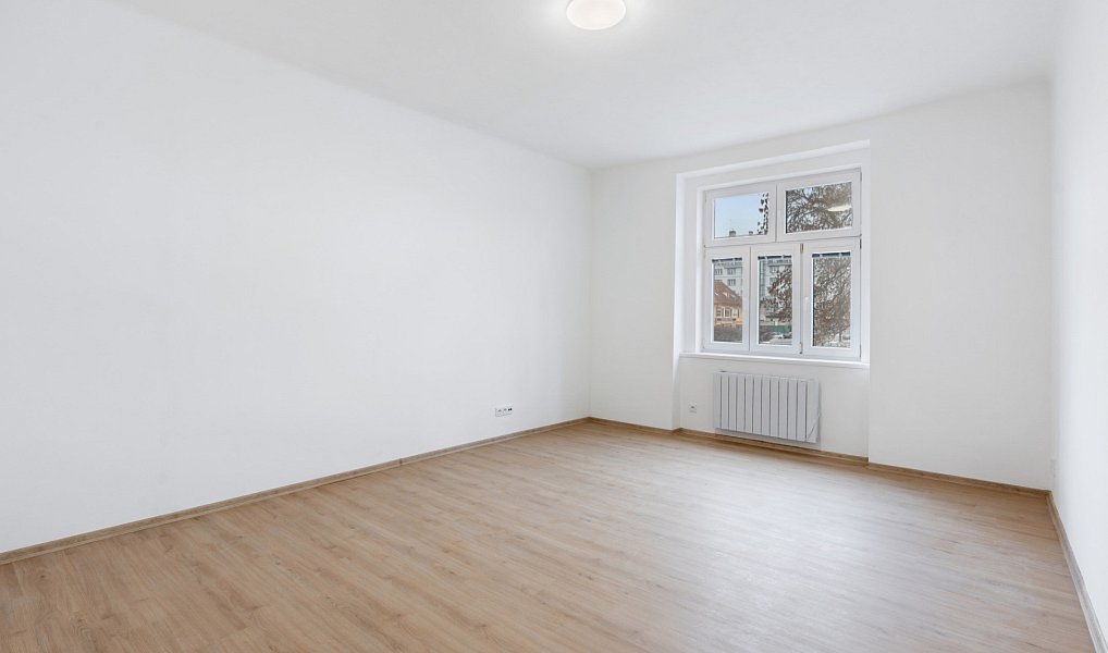 Prodej bytu 2+1 48 m², Praha – náhled fotky 4
