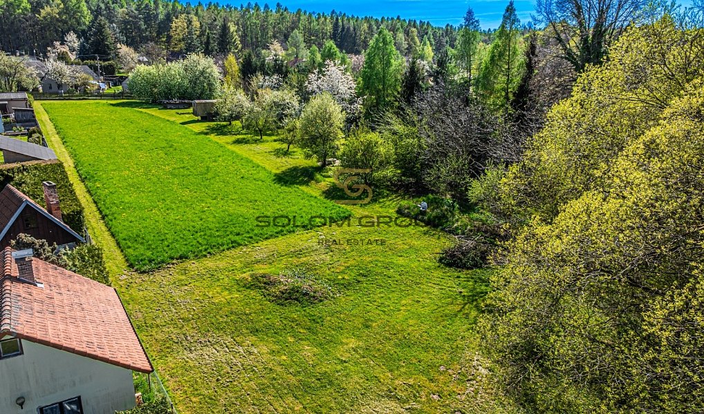 Prodej stavebního pozemku 4 472 m², Běštín – náhled fotky 2