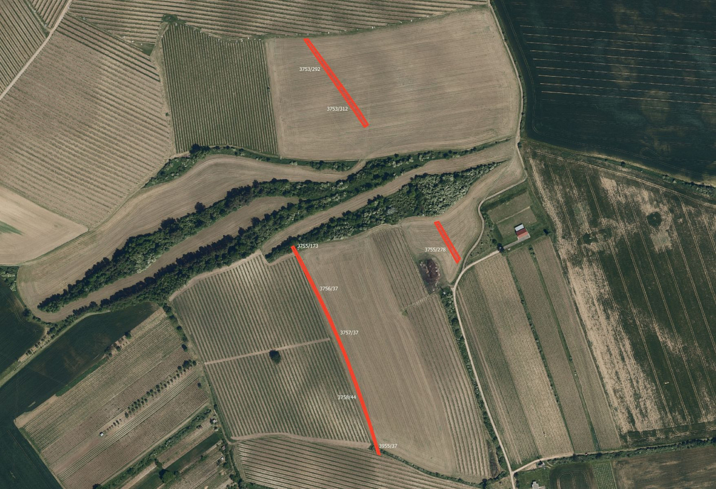Prodej pole 6 180 m²